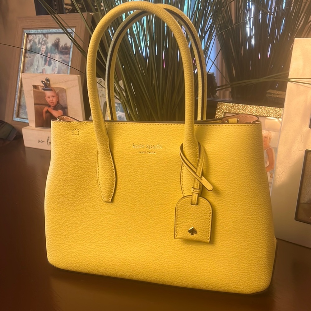 Kate spade purse